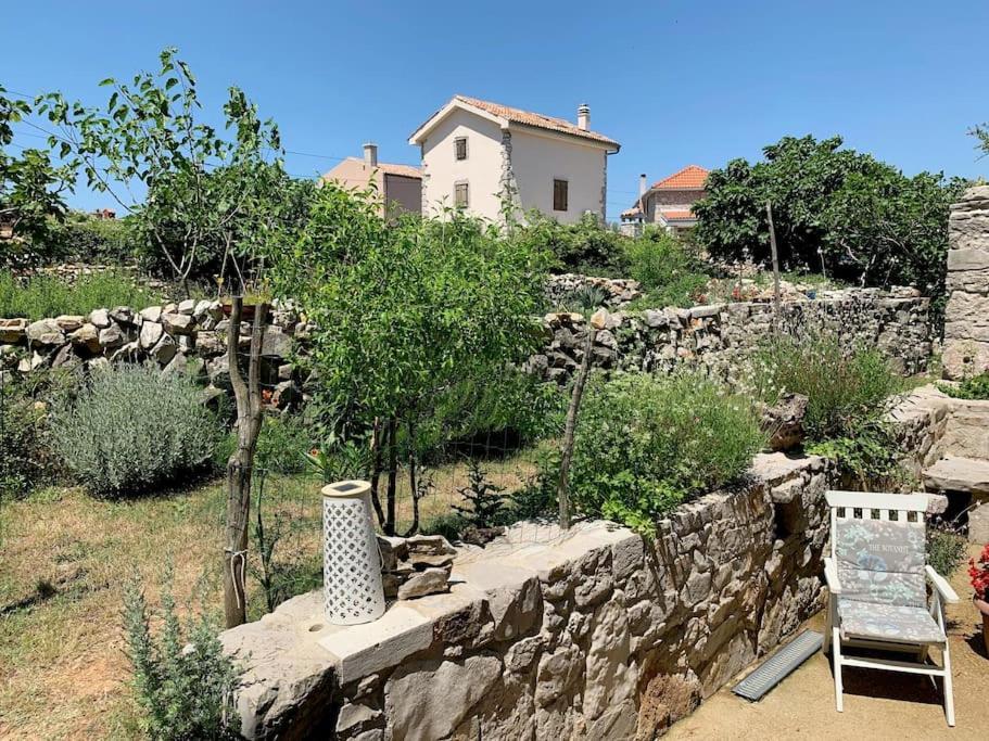 Holiday Apartment Нерезине Экстерьер фото